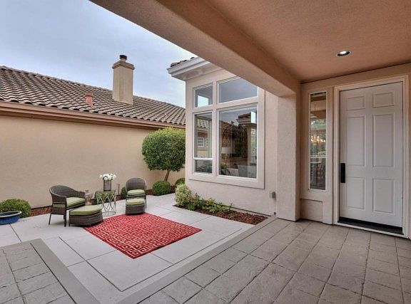 4th image of 5863 Killarney Cir