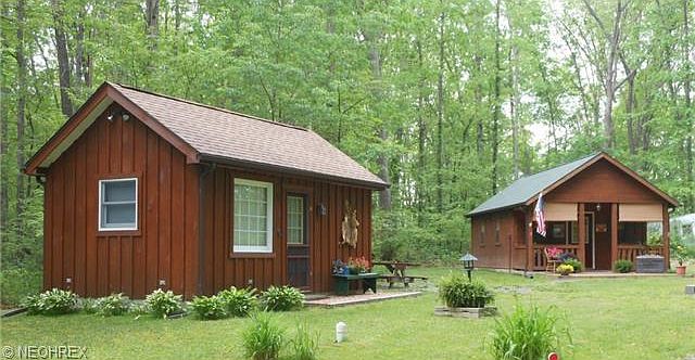 1st image of 10660 Woodland Dr