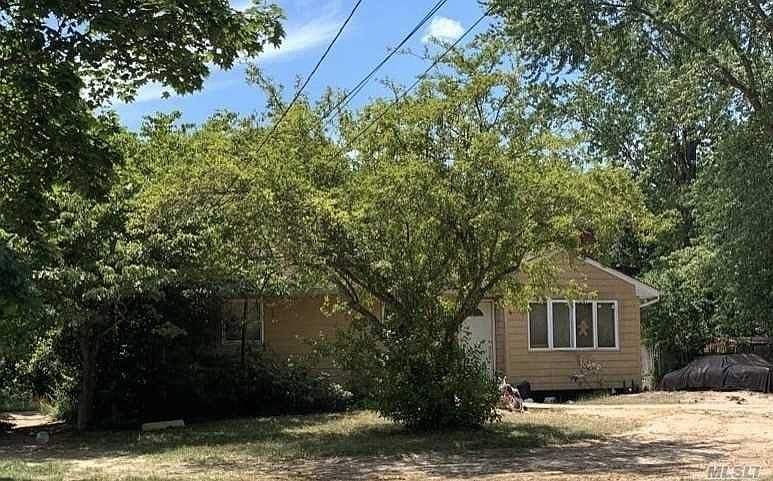 1st image of 176 Robinson Ave