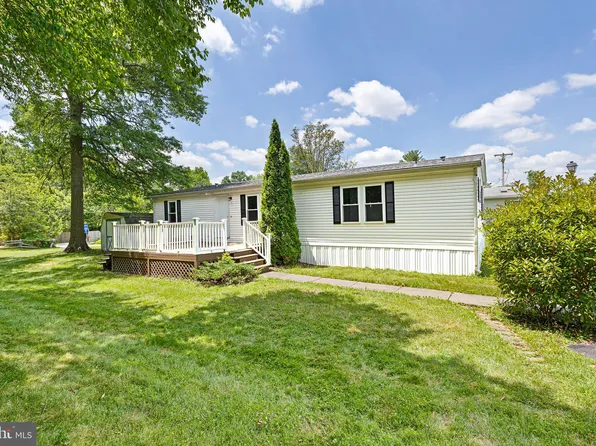 1 Gypsum Dr #161, Newark, DE 19713