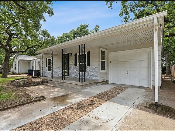 3rd image of 2826 McGee St