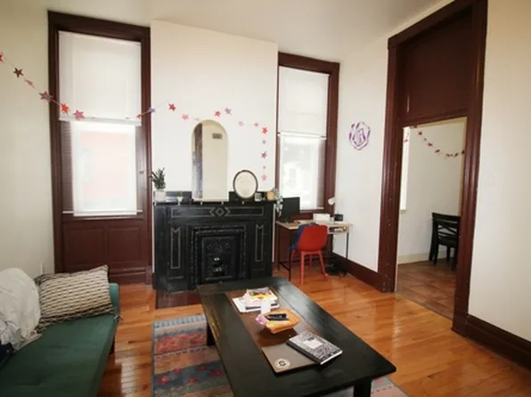 1607 Sarah St, Pittsburgh, PA