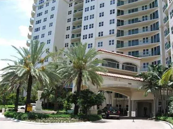 2 bed, 1175 sqft, $3,100 — Photo 2
