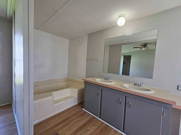 4th image of 8510 Old Sardis Rd #216