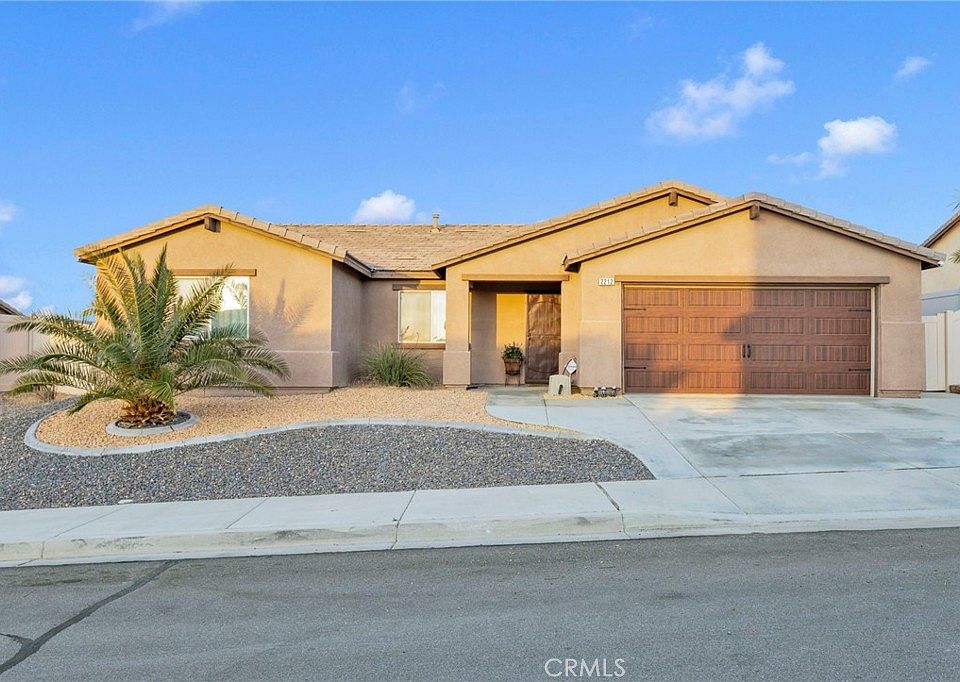 1st image of 2212 Falcon Dr
