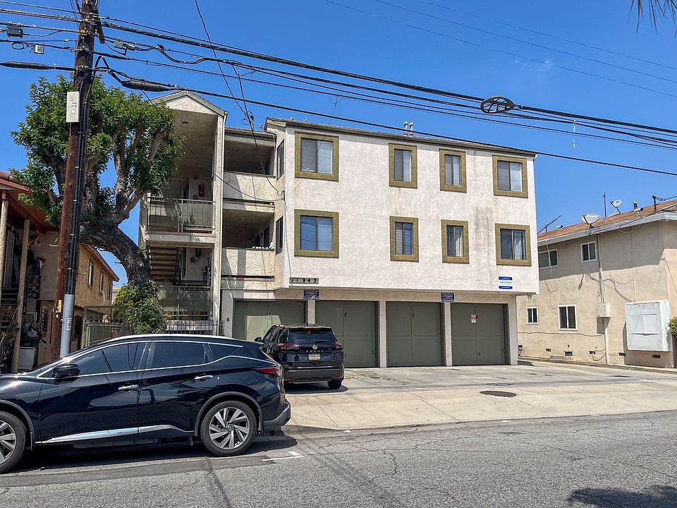 Building Photo 5
