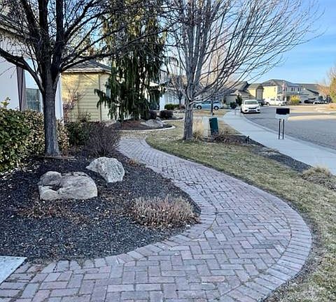 Prestine Landscaping