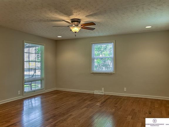 5th image of 2717 N 88th St