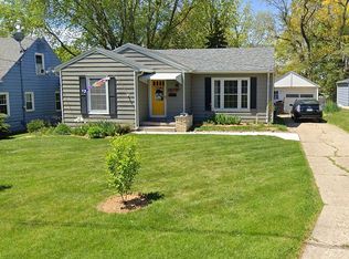 1824 57th St, Des Moines, IA 50310