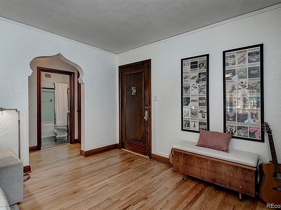 5th image of 1050 Washington Street #104