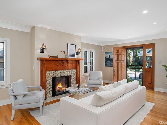 3rd image of 547 S Corona Street