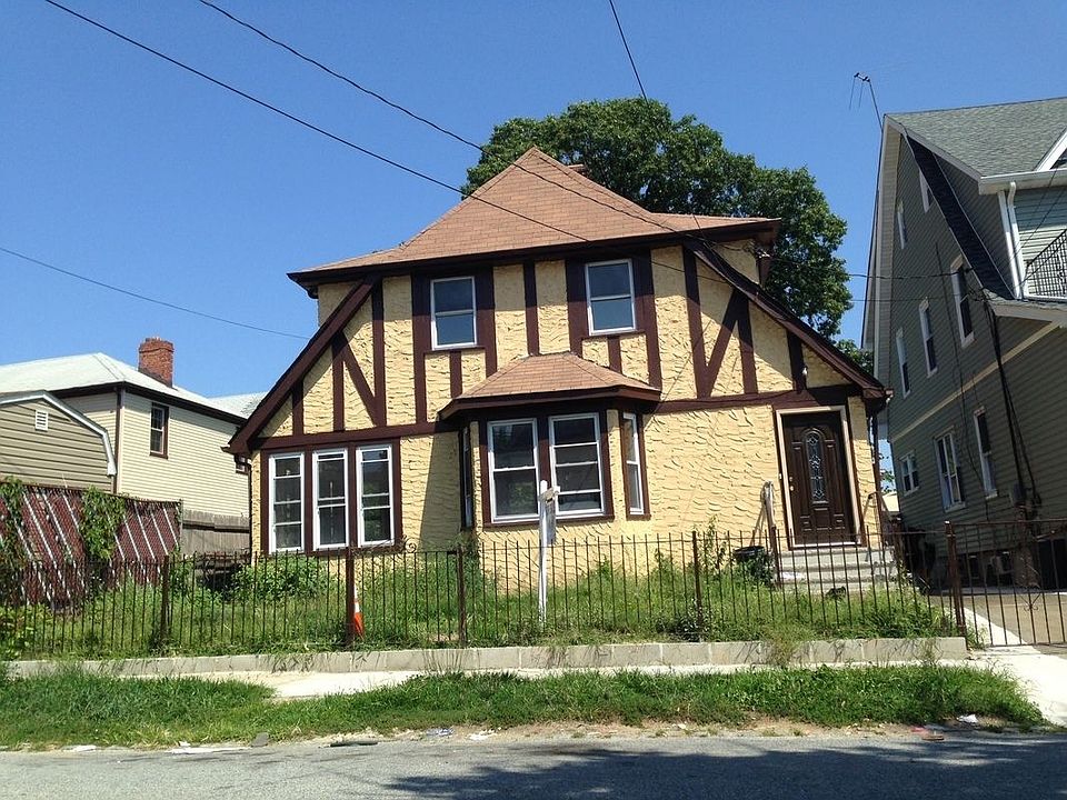 1st image of 11022 175th St