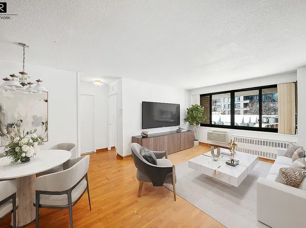 77 Fulton St APT 3F, Manhattan, NY 10038