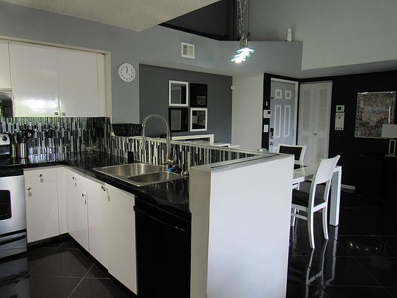 4th image of 1707 Village Blvd APT 305