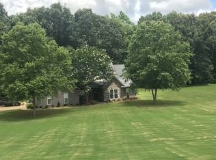 175 Summer Oaks Dr, Lamar, MS 38642