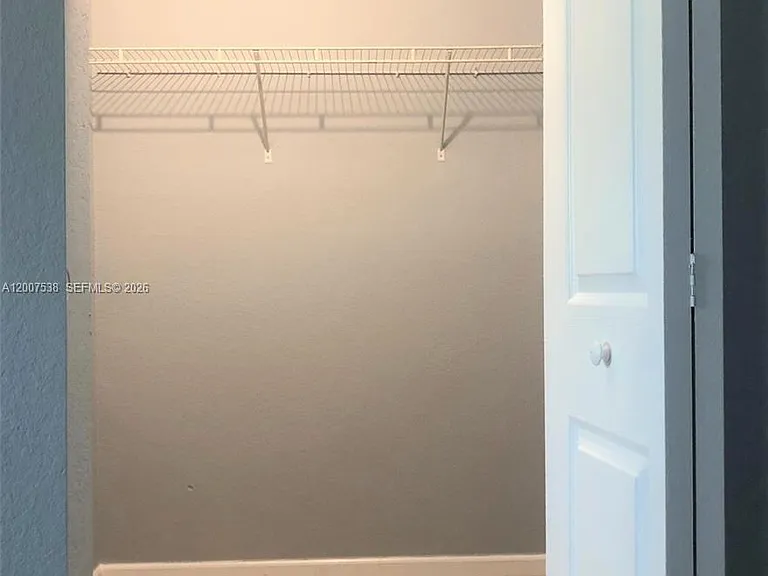 8209 SW 25th Ct — Photo 23
