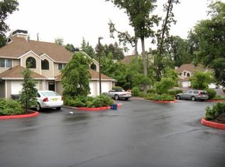 3966 Carman Dr, Lake Oswego, OR 97035
