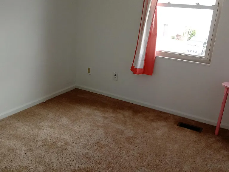 5957 Edgelake Dr — Photo 19