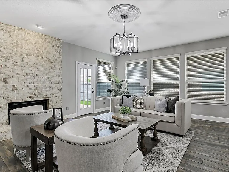 1708 Cole Ln — Photo 10