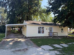 107 Nineth St, Monroe City, IN 47557