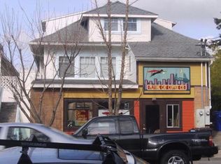 3041 SE Division St, Portland, OR 97202