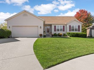 2970 Roseberry Ct, Marion, IA 52302