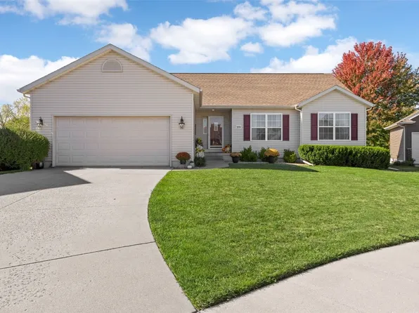 2970 Roseberry Ct, Marion, IA 52302