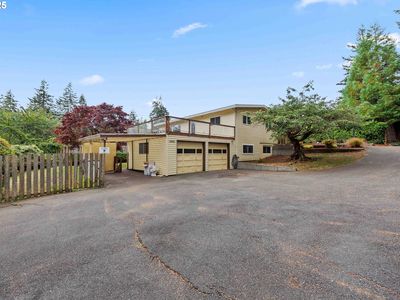 1440 Yew Ave, Coos Bay, OR, 97420