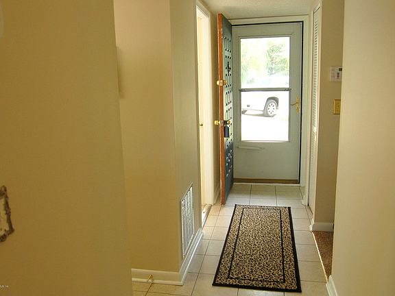 5th image of 8515 Goldeneye Ln
