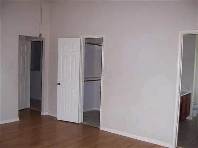 3710 Windmill Village Dr — Photo 8
