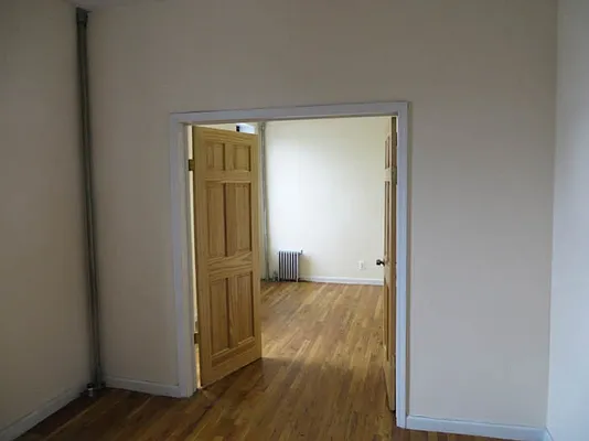 Rented by Bohemia Realty Group | media 4