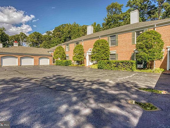 4th image of 24362 Widgeon Pl Unit 4