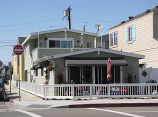 301 32nd St APT B, Newport Beach, CA 92663