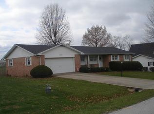 1660 Chrissie Ln, Maysville, KY 41056
