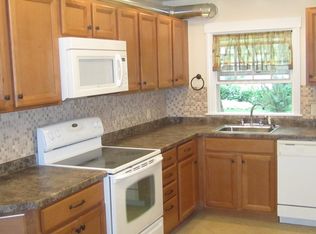 110 Flora Dr, Champaign, IL 61821