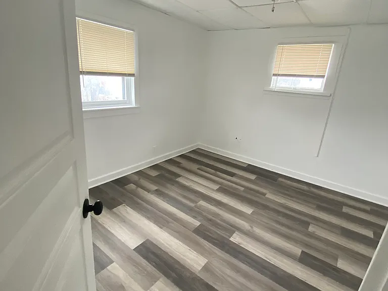 516 Hickory St — Photo 3
