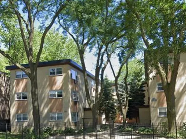 1714 W Touhy Ave #C3e, Chicago, IL 60626