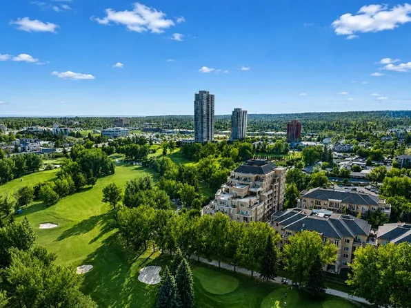 4 S Hemlock Cres SW #404, Calgary, AB T3C 2Z1