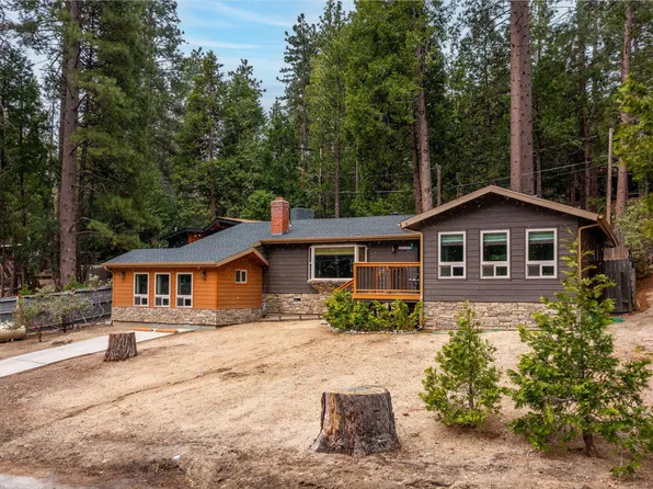25169 Franklin Dr, Idyllwild, CA 92549