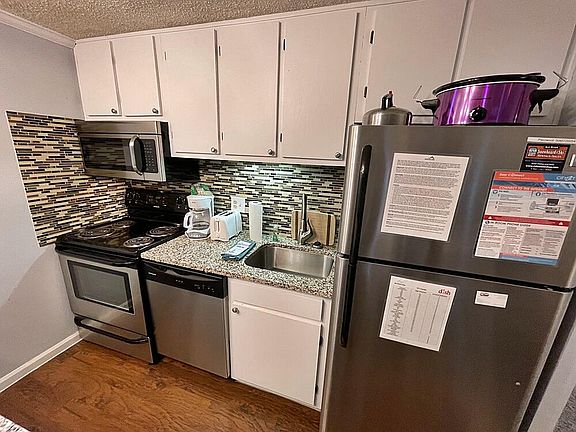 3rd image of 75 Mountain Lodge Ln #354