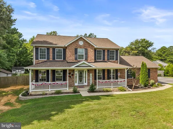12871 Crescent Run St, La Plata, MD 20646