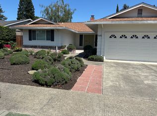 545 Este Madera Dr, Sonoma, CA