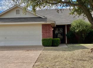 539 Shady Park Trl, Hewitt, TX 76643