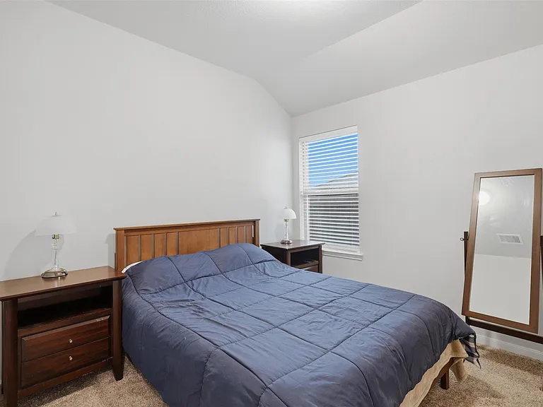 21403 Bluebonnet Cove Ct — Photo 12
