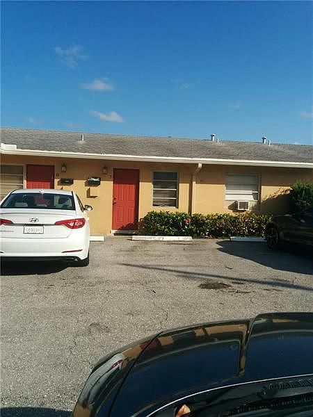 1st image of 330 Southwind Dr APT 6