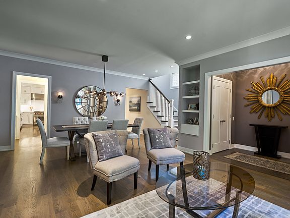 3rd image of 2111 W Bradley Pl #1