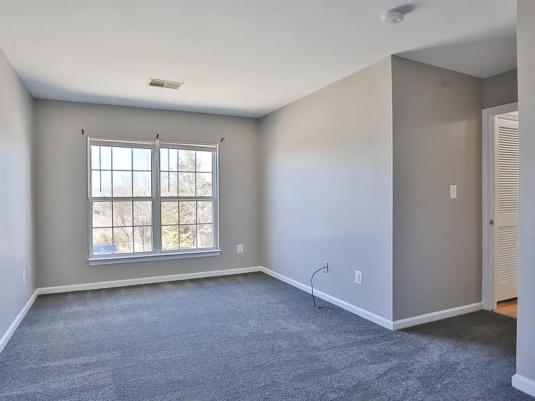 17259 Larkin Dr — Photo 12
