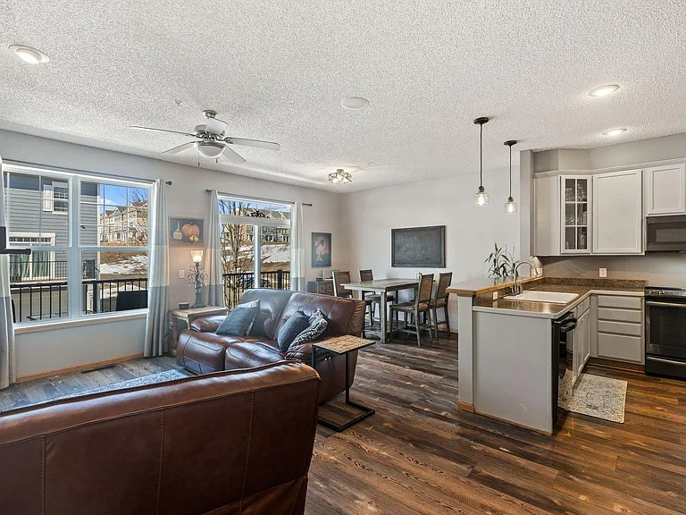 15570 Eagles Nest Way — Photo 7