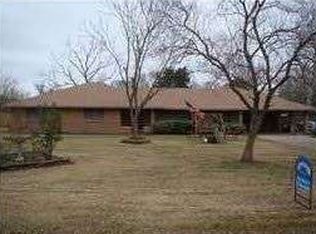 131 Foster St, Baytown, TX 77520
