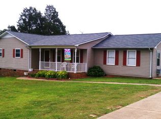 140 Beaver Creek Dr, Gaffney, SC 29341